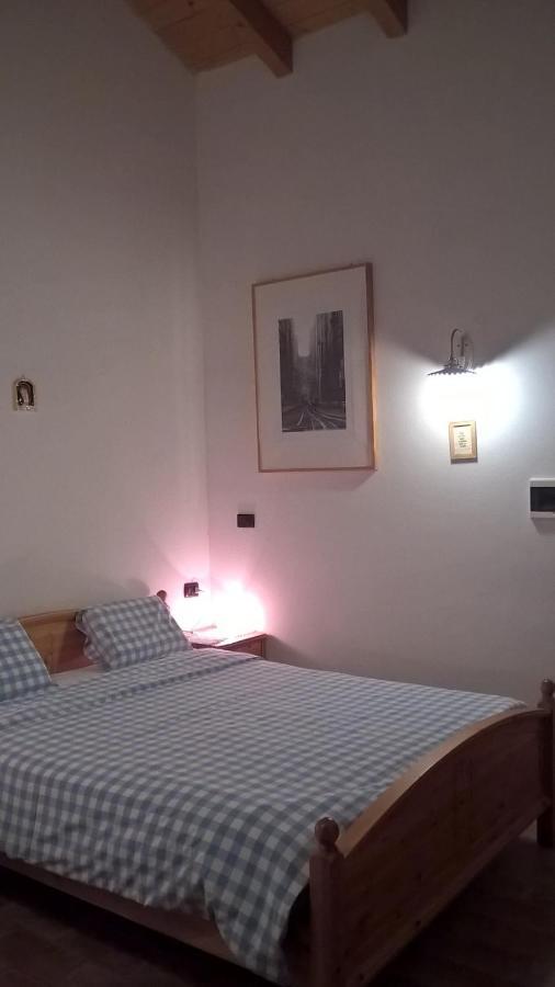 Villa La Piana Dei Castagni Castel dʼAiano Zimmer foto
